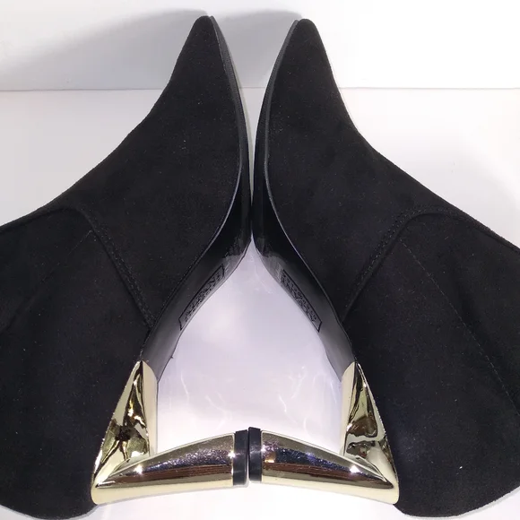Alfani BAMBEY Black Faux Suede Gold Heel Ankl Bootie Boots- Women's Size- 6.5M - Picture 6 of 10